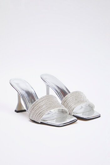 TRENDYOL SHOES Boty na podpatku