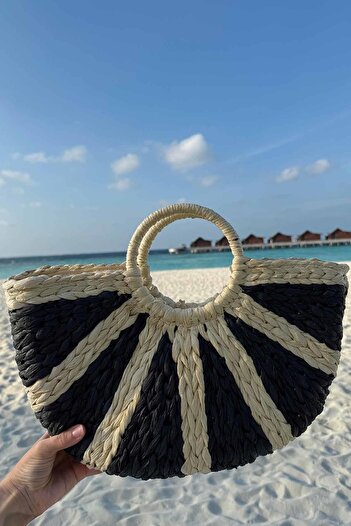 Ka Hijab Slice Pattern Round Knitted Straw Beach Bag 43X26 - Black