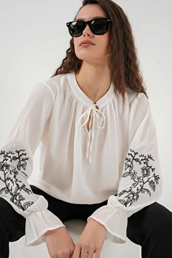 Bigdart Women's Embroidered Knitted Blouse 941 - White