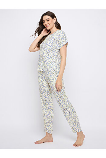 Clovia By Styli Printed Round Neck Top and Pyjama Set