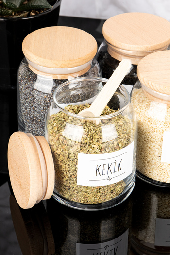 Dolkin Home Set of 6 Wooden Vacuum Lids Luxury Glass Spice Rack Set with Labels and Spoons 300 ml