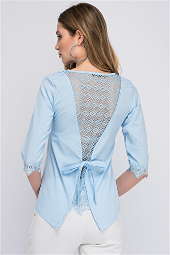 Cotton Mood 8129314 V Yaka Sırtı Tül Dantel Bağlamalı Kolucu Güpür Bluz Mavı