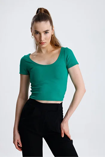 FV Short Sleeve Upaya Crop Top