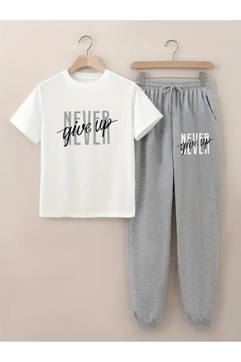 Massgai Unisex Never Give up Design Printed Team T-Shirt Tracksuit