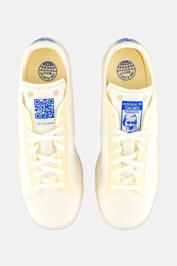 adidas Men Stan Smith Mtbr Lace Up Outdoor Shoes, Ivory