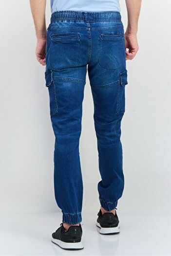 Crosshatch Men Tapered Fit Washed Stretchable Cargo Denim Jeans, Blue