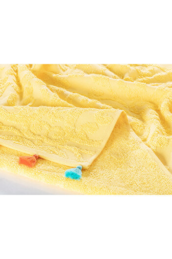 Madame Coco Giverny Face Patterned Towel