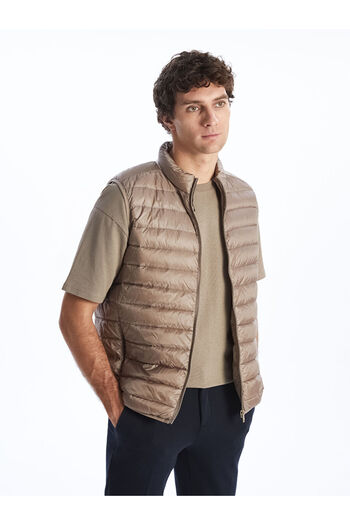 LC Waikiki Lcw Standard Mold Stand Collar Men's Puffer Vest Fashion