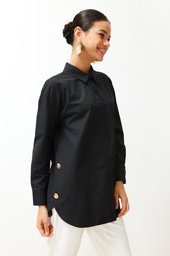 Trendyol Modest Detailní bavlněná tkaná košile s černým knoflíkem TCTSS24TG00054