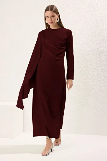 Trendyol Modest Bordo Abendkleid mit Schaldetail TCTSS24DB00036