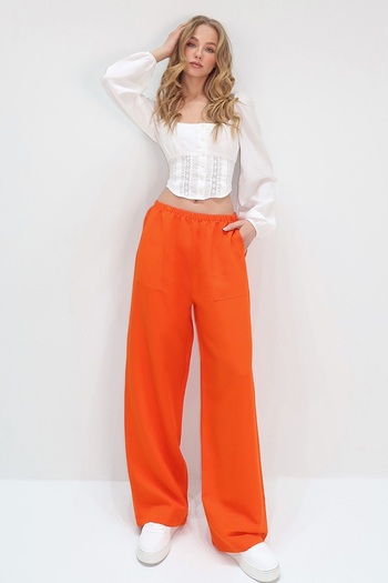 Trend Alaçatı Stili Women's Orange Double Pocket Elastic Waist Linen Wide Leg Pants Alc-X13768