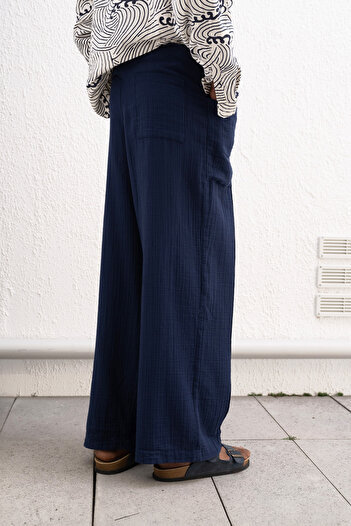 GIESTO Lace Bohemian Navy Blue Trousers