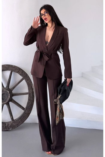 pembekurdelem Women's Girdling Small Jacket and Pantalon Set