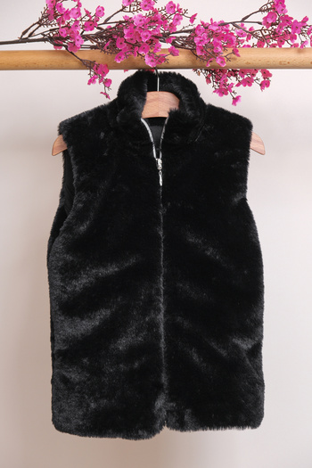 Zaziko Kids Girl's Zippered Plush Vest Ylk.2533-Z