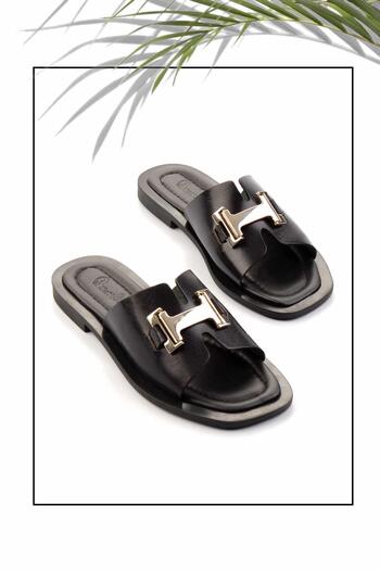 Bambi Black Leather Women's Slippers K04826018403