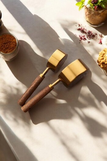 Yuva Concept 15ml 60ml 2 Pieces Different Sizes Stainless Steel Wooden Handle Measuring Spoon Set 2-Piece Measuring Cup