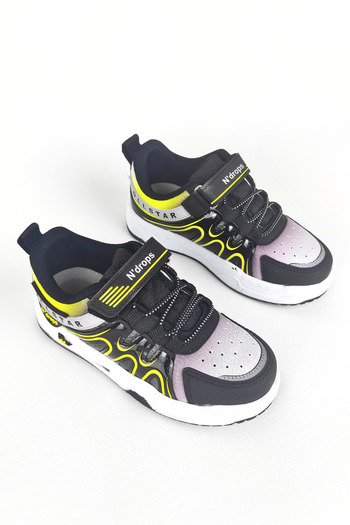 Zerenyus Kids Boys' Lighted Sports Shoes Sneakers - Lighted between 26-30