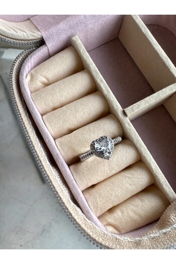 MUTENA Adjustable Heart Ring - Heart and Stone Ring