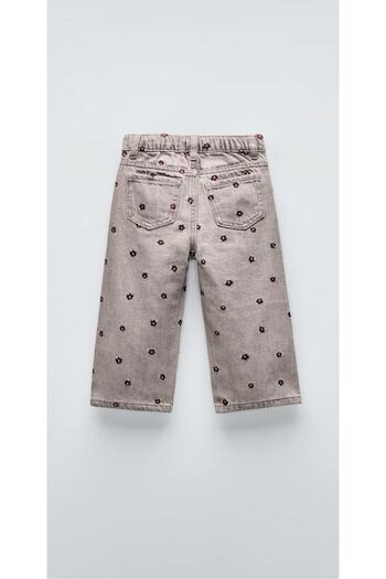 Butik Girl's Jeans with Floral Pattern and Embroidery
