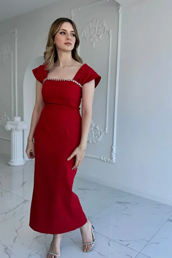 HELİS BUTİK Red Maxi Length Neckline Stone Detailed Long Dress