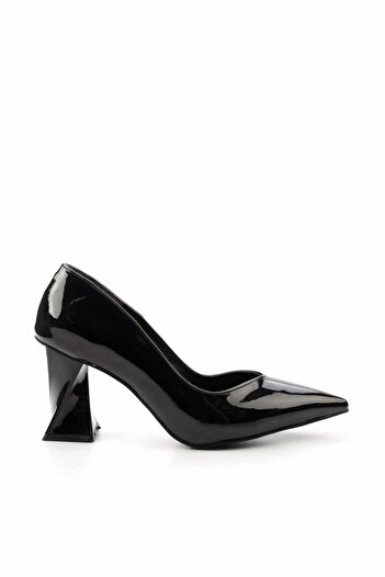Bambi Black Wrinkled Patent Leather Women's Evening Shoes K01575020808