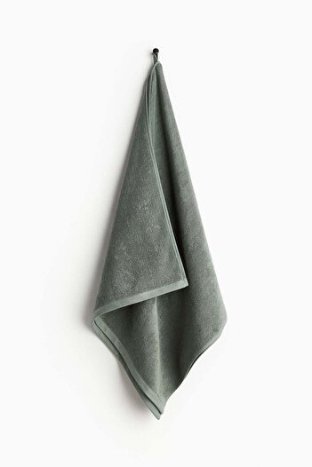 H&M Cotton terry bath towel