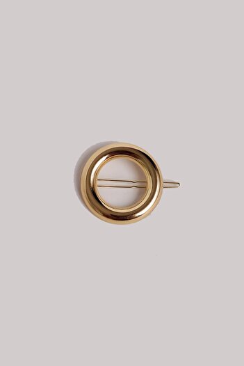 New Obsessions Bold Round Metal Clip Buckle