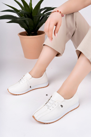 pasyone White Women's Casual Shoes