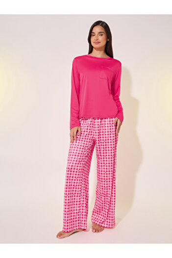 Take Two By Styli Round Neck Long Sleeve T-Shirt and Checked Pyjama Set