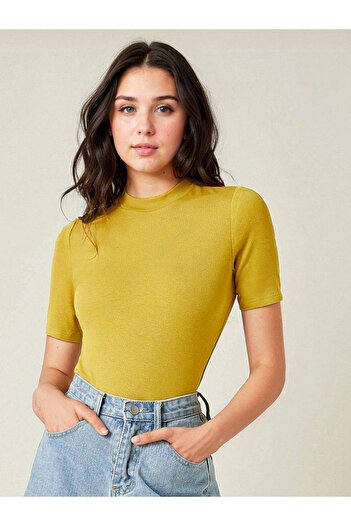 Kotty By Styli Ribbed High Neck Slim Fit T-Shirt