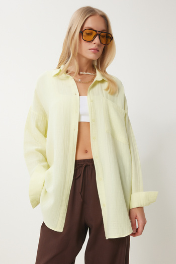 Happiness İstanbul Women's Light Yellow Oversize Basic Muslin Shirt Mx00150