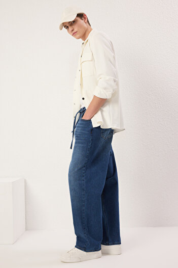 Trendyol Collection Сині мішкуваті джинсові штани TMNSS25JE00002