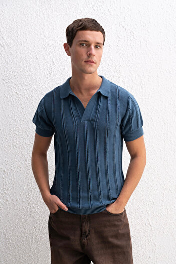 GIESTO Textured Polo Collar Knitwear Indigo T-Shirt
