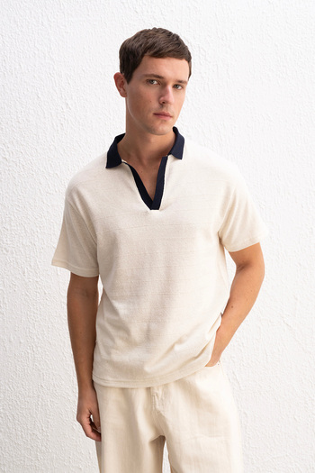 GIESTO Polo Collar Beige T-Shirt