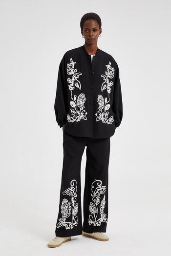 Touché Privé EMBROIDERED BOMBER JACKET