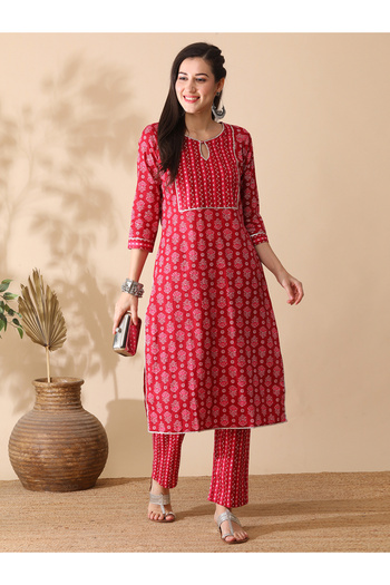Globus By Styli All-Over Print Keyhole Neck Kurta & Trouser Set