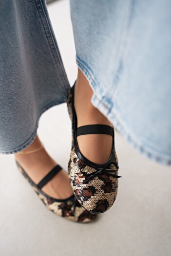 selinshoes Teny Oval Toe Bow Detailed Sequin Embroidered Elastic Women's Ballerinas - Leopard