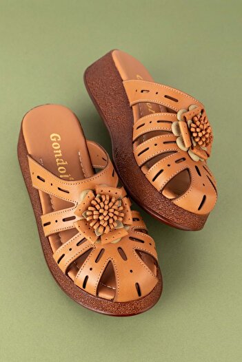 Gondol Genuine Leather Flower Detailed Sabo Slippers Mlk.3227