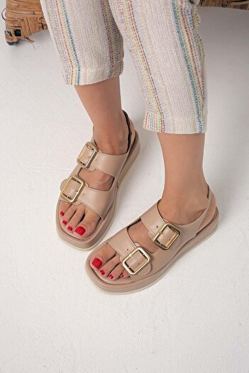 Beyond Beige Cpt Wedge Heeled Women's Sandal 4cm Byndcpt03