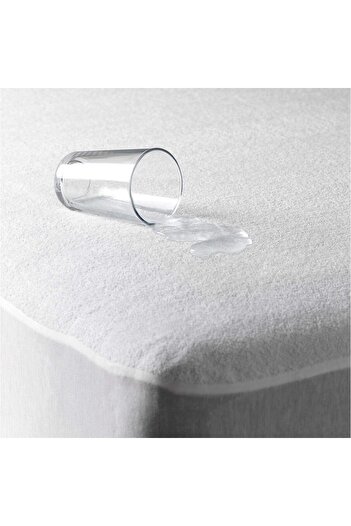 erorex Water Proof Mattress Protector With Out Layer Of Cotton And Rubber Edges Queen Plus 200×160