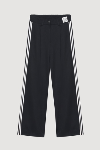 Quzu Pants with Stripe and Label Details
