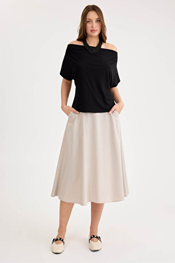 Vitrin Midi Pocket Skirt