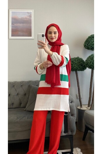müqofficial مجموعة ملفوفة بتفاصيل شريطية
