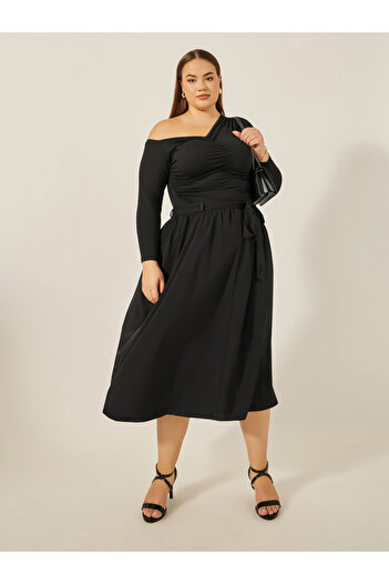 Styli Plus Size Gathered Detail Midi Skirt with Tie-Up Belt Detail