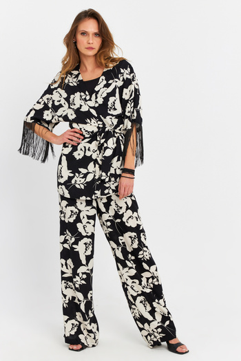 Cool & Modest Black-Ecru Patterned Women's Kimono Set Melt1031