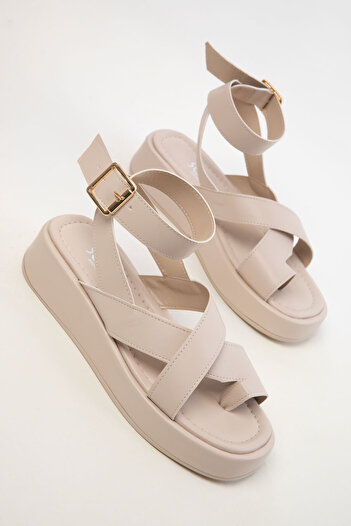 SOHO Ten Women's Sandal 19208