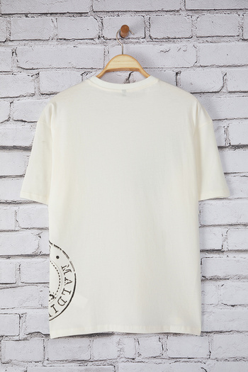 Trendyol Collection Ecru Oversize/Wide Cut Tropical Printed 100% Cotton T-Shirt Tmnss25Ts00219