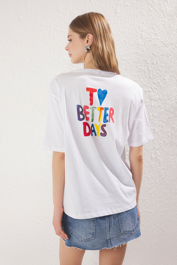 Trendyol Collection Heart Print Ecru Oversize Knitted T-Shirt - 100% Cotton Twoss25Ts00177