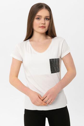 ŞİMAL Women's Pocket Sequin Embroidered V-Neck Oversize T-Shirt240079 -