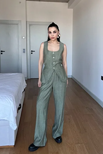 Seda Yalçın Atelier Khaki Square Collar Buttoned Vest Suit